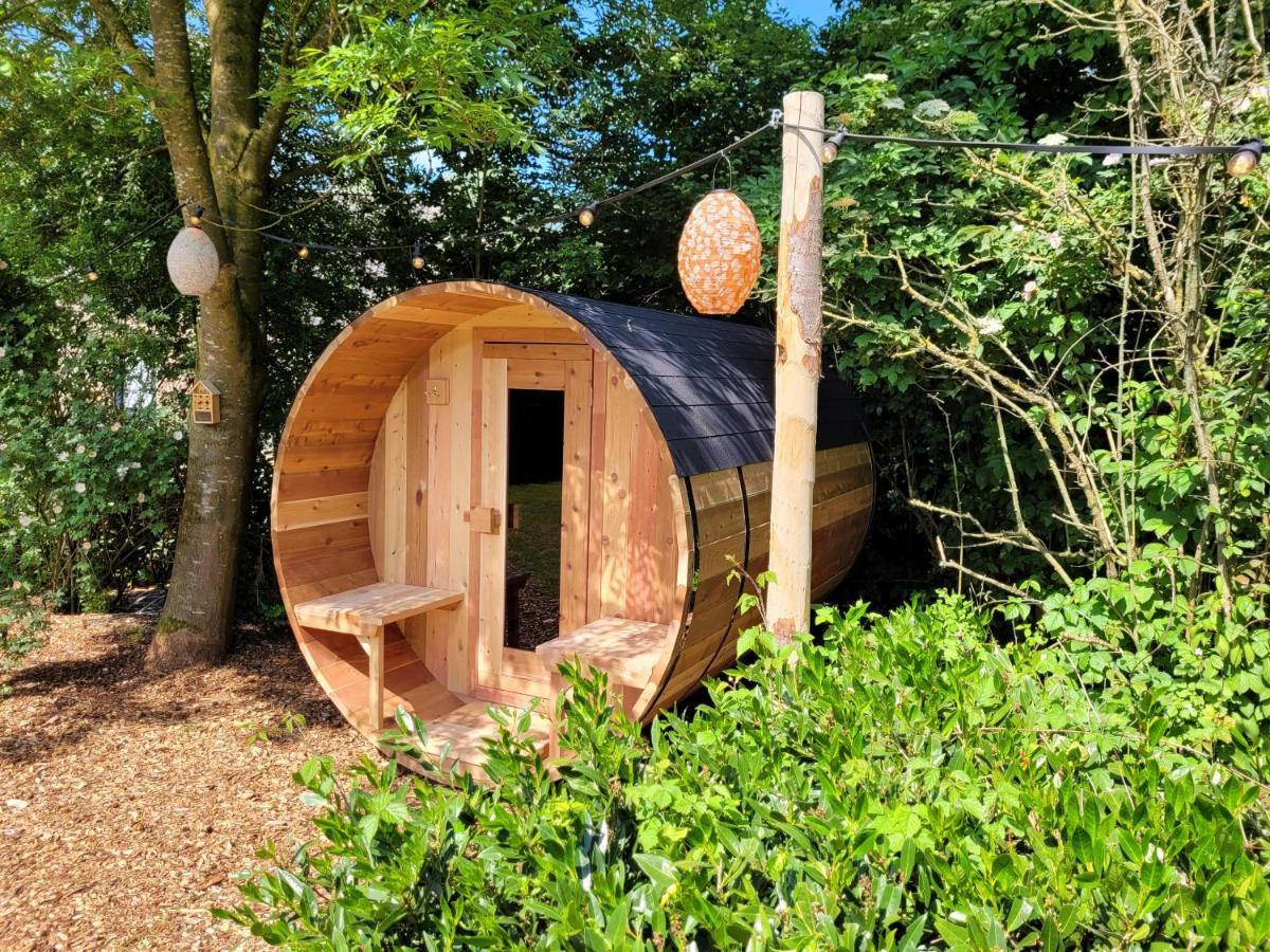 Bohemian Wellness Met Hottub & Sauna Ewijk Eksteriør billede