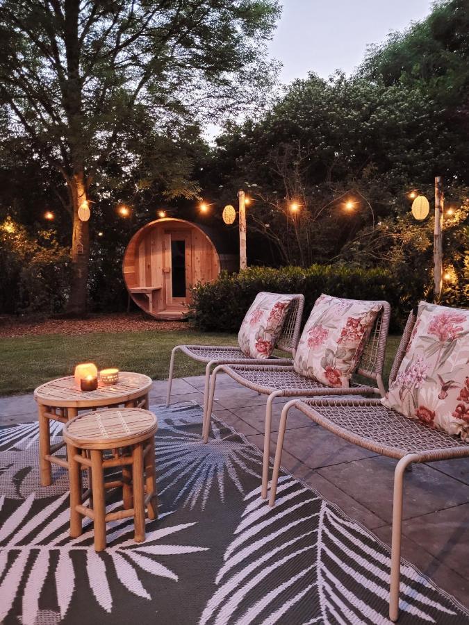 Bohemian Wellness Met Hottub & Sauna Ewijk Eksteriør billede