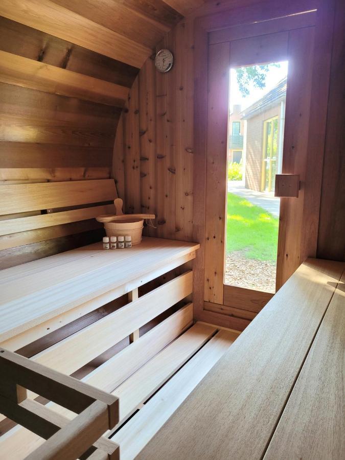 Bohemian Wellness Met Hottub & Sauna Ewijk Eksteriør billede